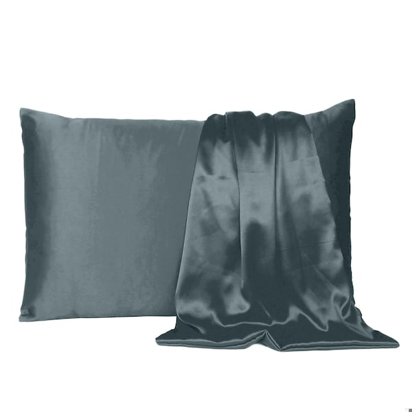Homeroots 20 x 40 in. Gray Dreamy Silky Satin King Size Pillowcases - 387836