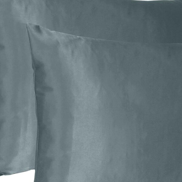 Homeroots 20 x 40 in. Gray Dreamy Silky Satin King Size Pillowcases - 387836