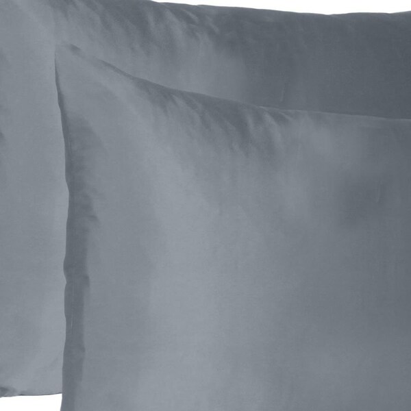 Homeroots 20 x 30 in. Dark Gray Dreamy Silky Satin Queen Size Pillowcases - 387909
