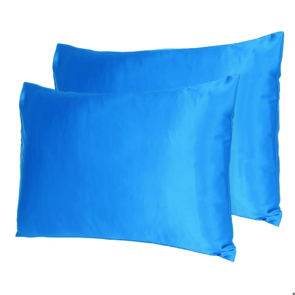 Homeroots 20 x 30 in. Blue Dreamy Silky Satin Queen Size Pillowcases - 387887