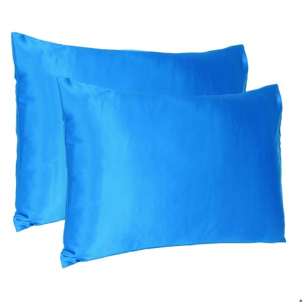 Homeroots 20 x 30 in. Blue Dreamy Silky Satin Queen Size Pillowcases - 387887