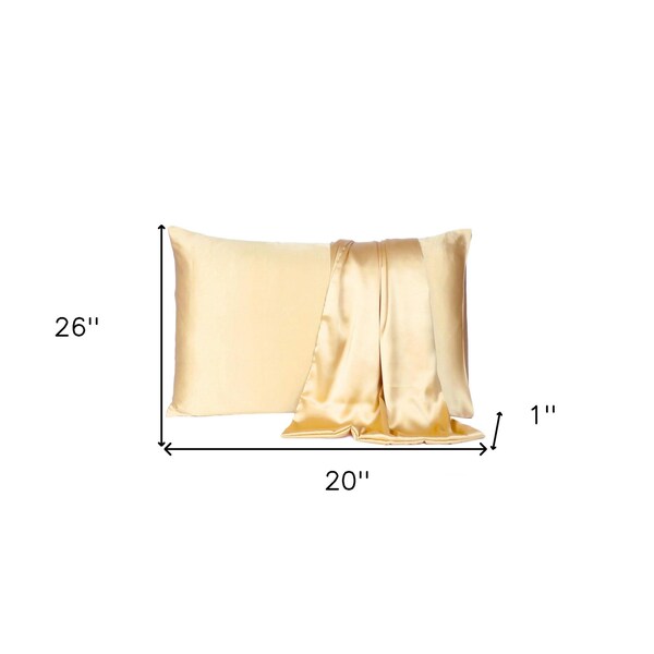 Homeroots 20 x 26 in. Pale Yellow Dreamy Silky Satin Standard Size Pillowcases - 387860