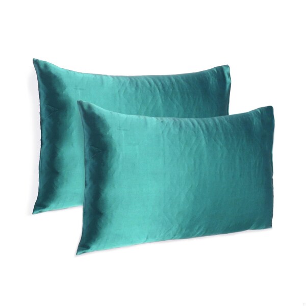 Homeroots 20 x 40 in. Teal Dreamy Silky Satin King Size Pillowcases - 387853