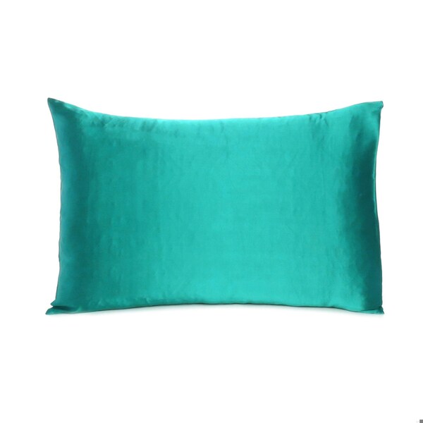Homeroots 20 x 40 in. Teal Dreamy Silky Satin King Size Pillowcases - 387853