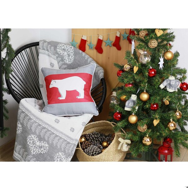 Homeroots Multi Color Christmas Bear Printed Decorative Throw Pillow Cover 18 x 18 in. - 355349