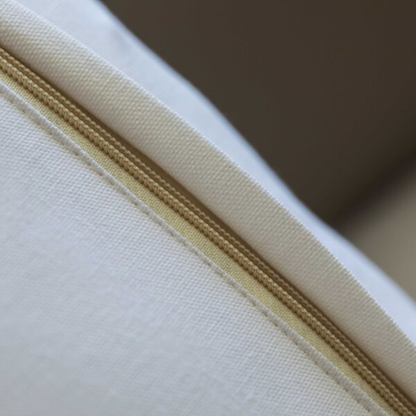 Deerlux 16" Handwoven Cotton Throw Pillow Cover with Large White Tufted Diamond Pattern and Tassel Corners - QI004305.LDM
