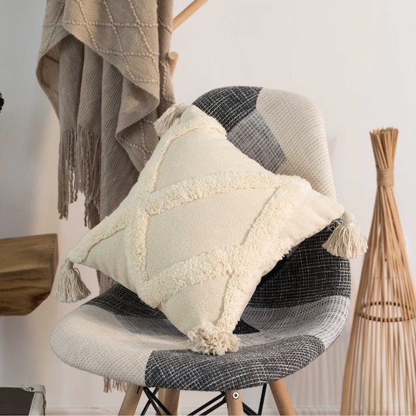 Deerlux 16" Handwoven Cotton Throw Pillow Cover with White Tufted Large Lattice Pattern and Tassel Corners - QI004307.LC