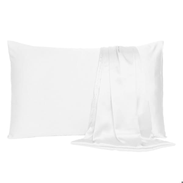 Homeroots 20 x 26 in. White Dreamy Silky Satin Standard Size Pillowcases - 387858