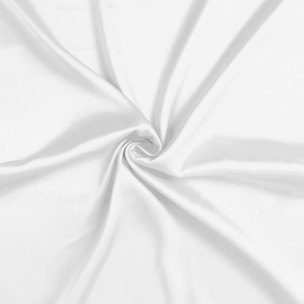 Homeroots 20 x 26 in. White Dreamy Silky Satin Standard Size Pillowcases - 387858