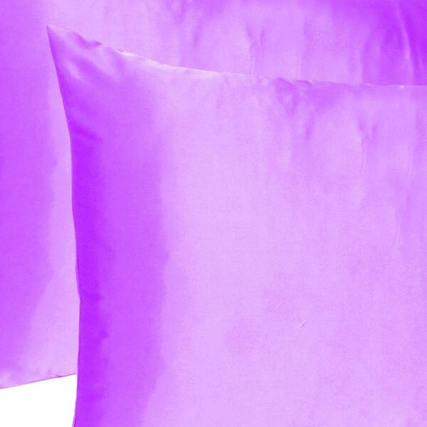 Homeroots 20 x 26 in. Violet Dreamy Silky Satin Standard Size Pillowcases - 387866