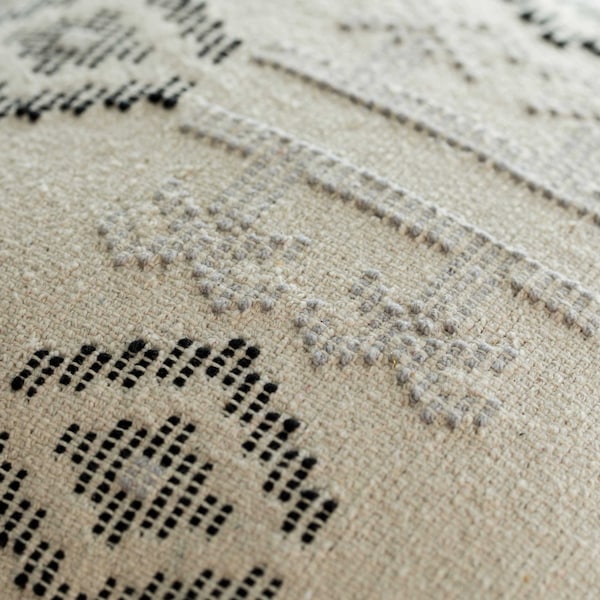 Deerlux 16" Handwoven Cotton Throw Pillow Cover with Tribal Aztec Design and Tassel Corners, Natural - QI004312.NC