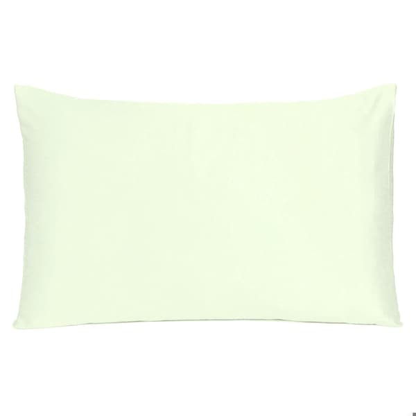 Homeroots 20 x 30 in. Ivory Dreamy Silky Satin Queen Size Pillowcases - 387911