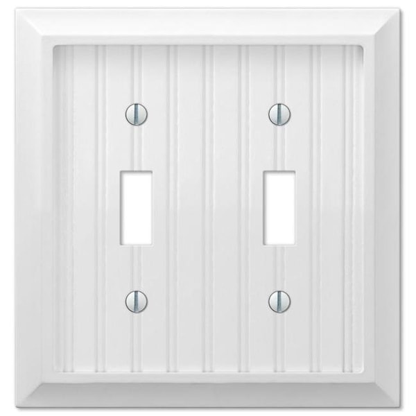 Soundwave 5.06 x 3.12 in. 2 Toggle Cottage White Wood Wall Plate - SO778454