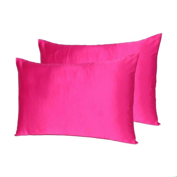 Homeroots 20 x 40 in. Fuchsia Dreamy Silky Satin King Size Pillowcases - 387849