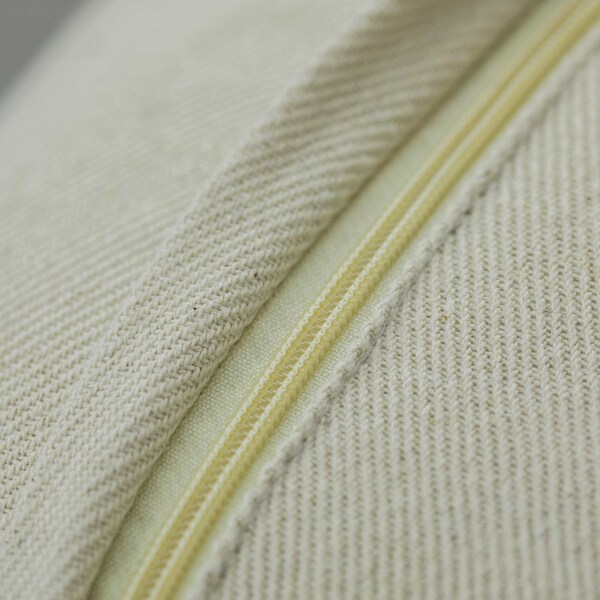 Deerlux 16" Handwoven Wool & Cotton Throw Pillow Cover with Woven Knit Texture with Filler, Rust - QI004316.RT.K