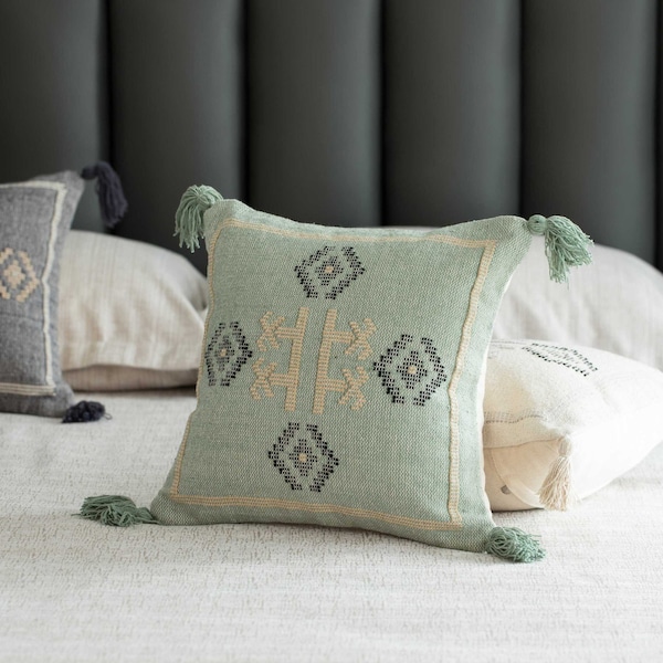 Deerlux 16" Handwoven Cotton Throw Pillow Cover with Tribal Aztec Design and Tassel Corners, Green - QI004312.GN