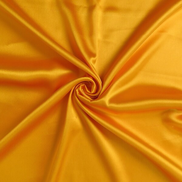 Homeroots 20 x 26 in. Goldenrod Dreamy Silky Satin Standard Size Pillowcases - 387885