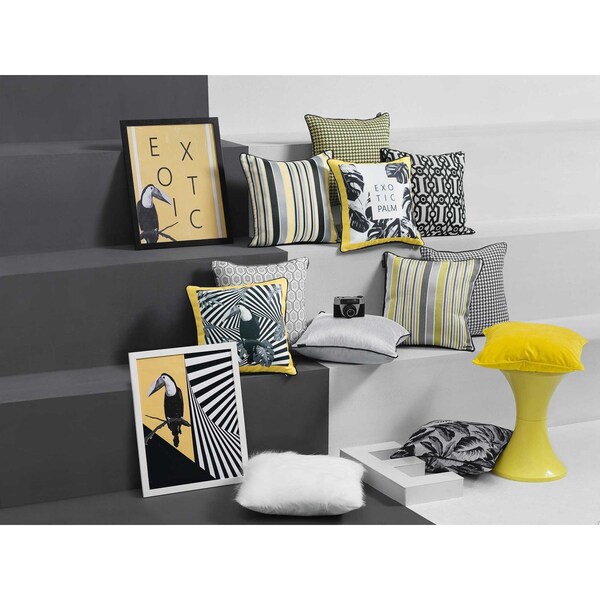 Homeroots Jacquard Shadows Decorative Throw Pillow CoverMulti Color 17 x 17 in. - 355631