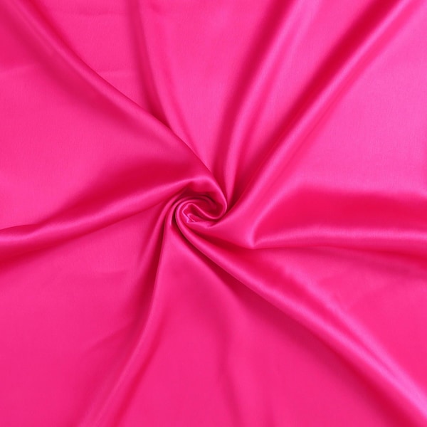 Homeroots 20 x 26 in. Fuchsia Dreamy Silky Satin Standard Size Pillowcases - 387876