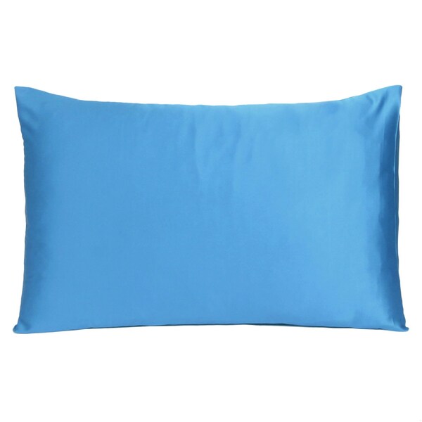 Homeroots 20 x 30 in. Bright Blue Dreamy Silky Satin Queen Size Pillowcases - 387899