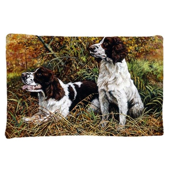 Carolines Treasures Carolines Treasures HMHE0002PILLOWCASE Two Springer Spaniels in the Grasses Fabric Standard Pillowcase - HMHE0002PILLOWCASE