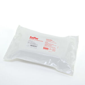 Berkshire Corporation 9" x 9" White Polyester SatPax® ValuSeal® 360 Sheet Single-Dispense Surface Wiper - 0620428