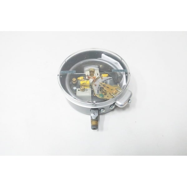 Interruptor de presión Dwyer 10-300 PSI 120/240V-CA 120/240V-CC - DAF-31-153-9