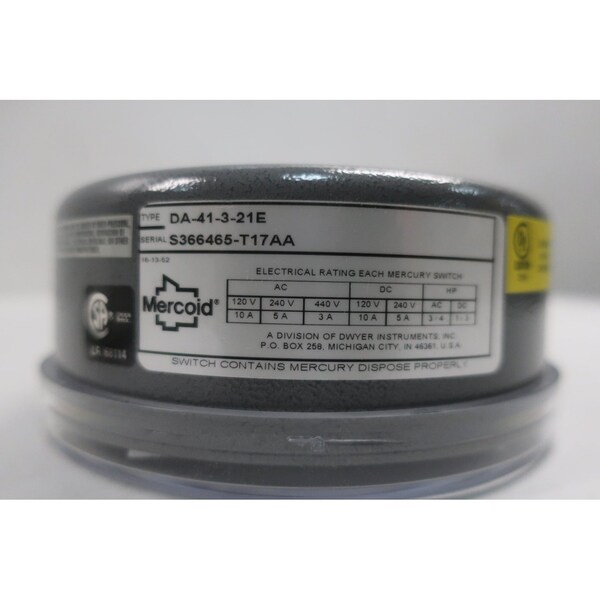 Interruptor de presión Dwyer 1/4in 30-400Psi 120/240/440V-CA 120/240V-CD - DA-41-3-21E