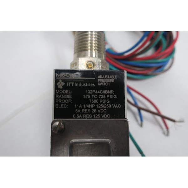 Interruptor de presión Itt Neo-Dyn 1/4IN 375-725PSI 125/250V-CA - 132P44C6BNR