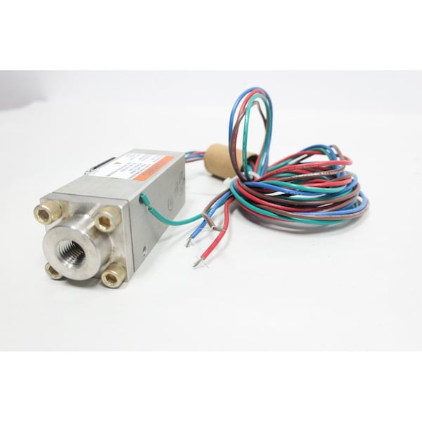 Interruptor de presión Itt Neo-Dyn 1/4IN 375-725PSI 125/250V-CA - 132P44C6BNR