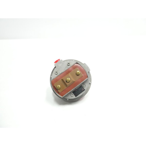 Interruptor de presión Bec Controls Control 2-22In-H2O 125/250V-CA - R70-9-G-62