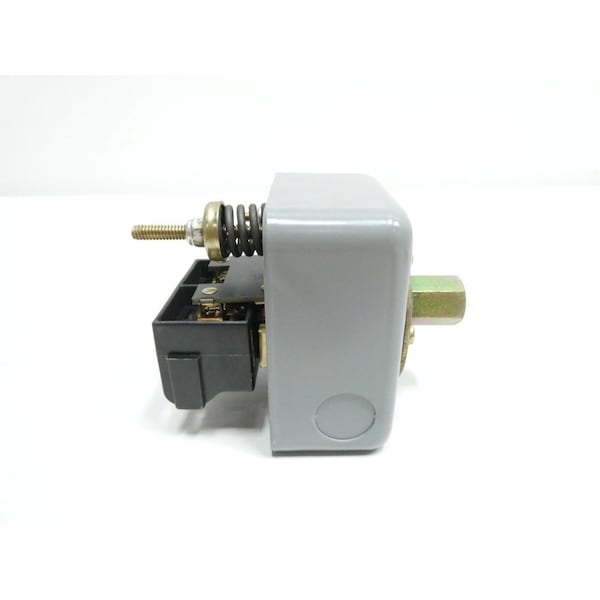 Interruptor de presión Square D 1/4 pulgadas 120 PSI 115/230/460/575V-AC 32V-DC - 9013 GHG-2