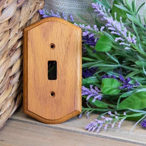 Amerelle Walplt Cntry Oak Wood 1T - 701T