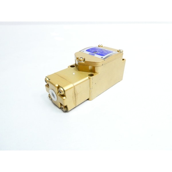 Interruptor de presión Toyoda 10-115V-CA 10-115V-CC - HE-1P