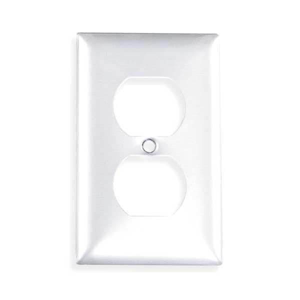 Hubbell Duplex Receptacle Wall Plates, Number of Gangs: 1 Aluminum, Brushed Finish, Silver - SA8