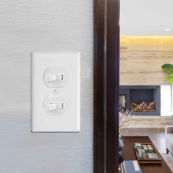 Faith White Double Light Switch 2 Single-Pole Wall Light Switches 15-Amp Duplex Toggle Switch, 2PK - SSK5-WH-02