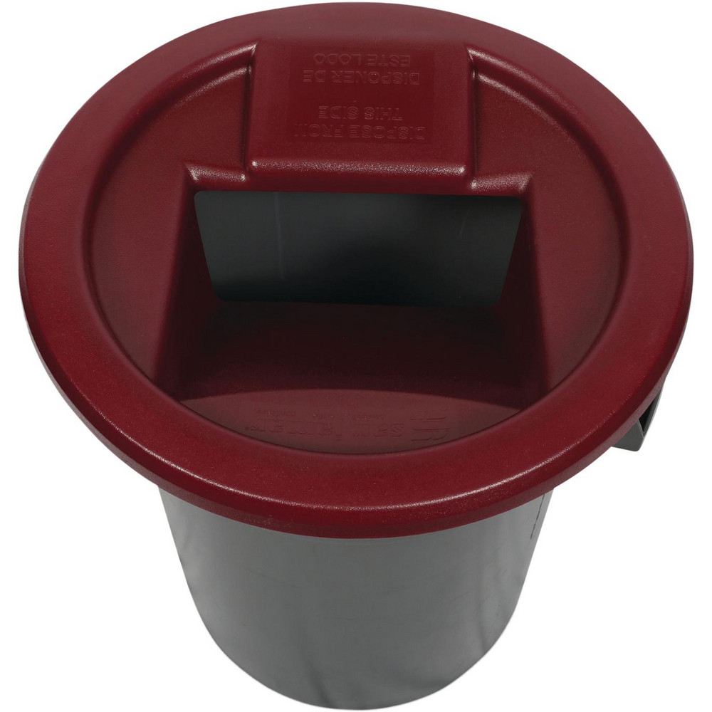 San Jamar Trash Can & Recycling Container Lids: Flat, Round, Round, Most 32- and 44-gal Capacity Receptacles - SJMKA3244