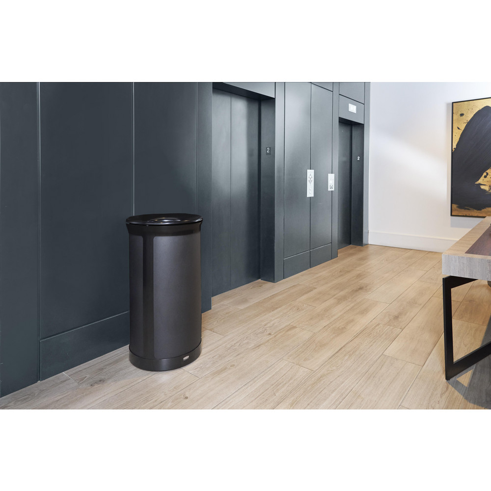 Rubbermaid Trash Cans & Recycling Containers: Product Type: Trash Can; Container Capacity: 33 gal; Container Shape: Round - 2172848