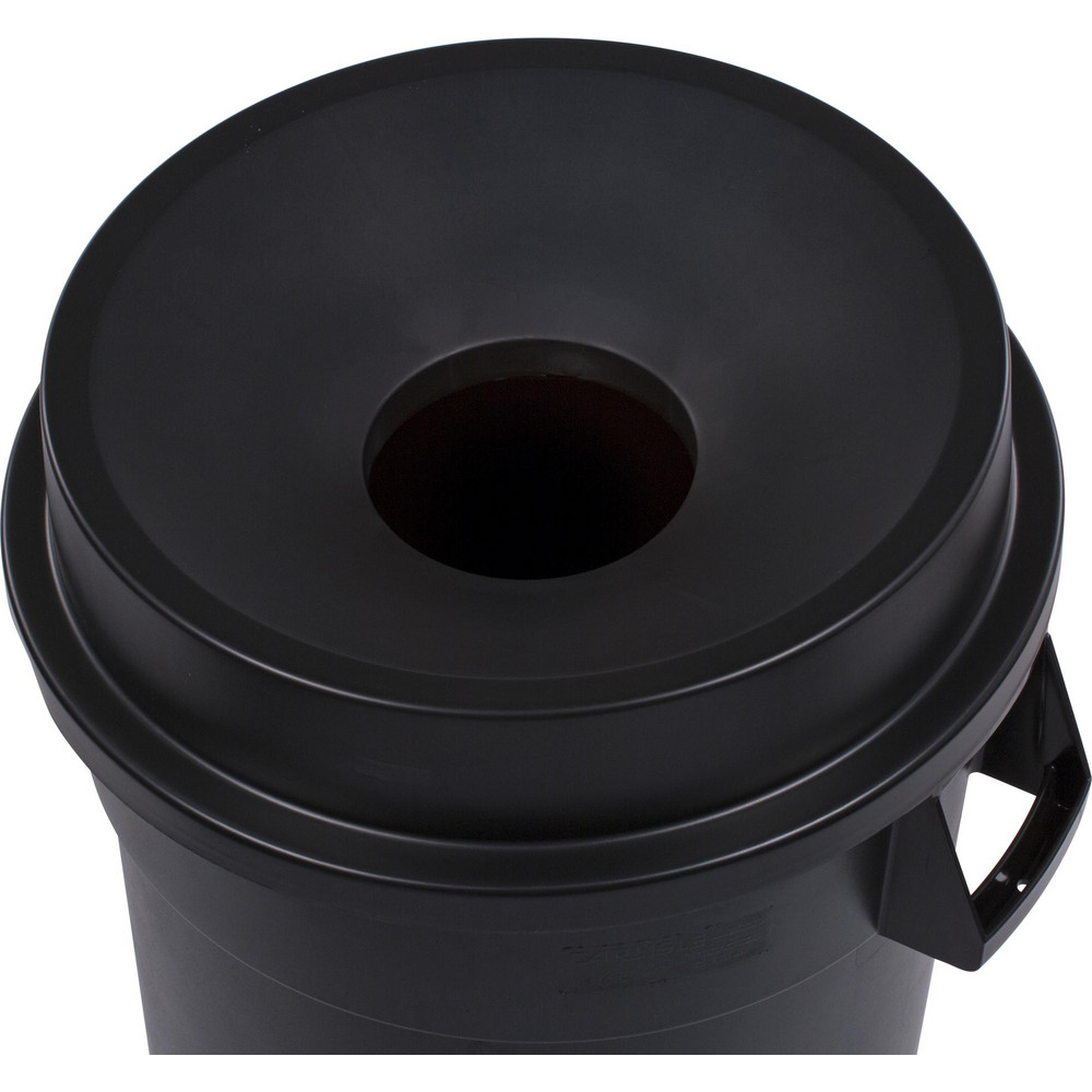 Carlisle Bronco™ 32 gal Round Funnel Lid, Black - 34103503