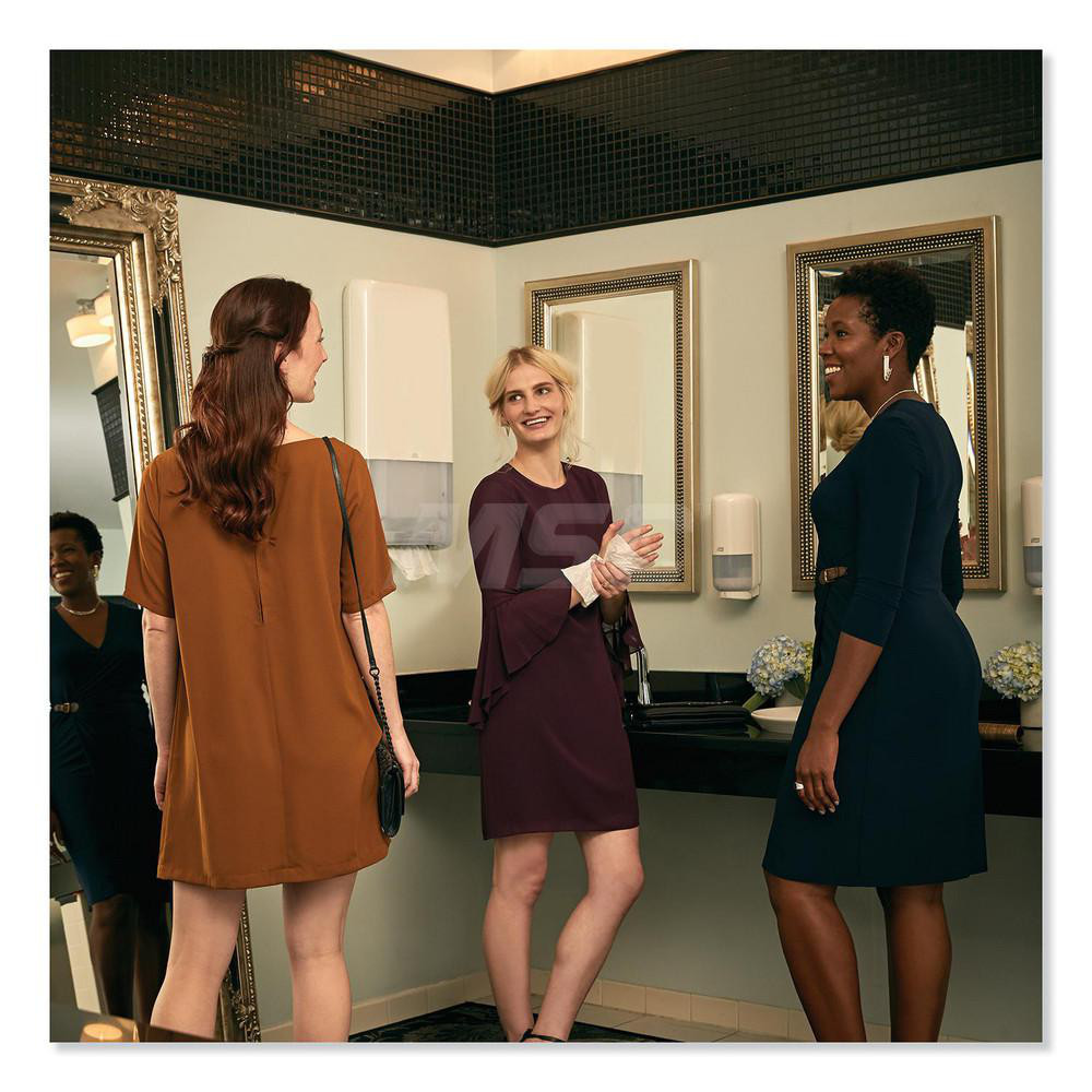 Tork Paper Towel Dispenser: Manual, Plastic - TRK552520