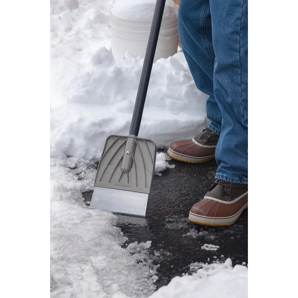 Suncast Snow Shovels & Ice Scrapers: Ice Scraper, No, Steel - SSD7500