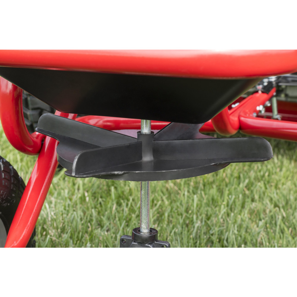 Craftsman Landscape Spreaders: Tow-Behind, None, Pneumatic - CMXGZBF7124322