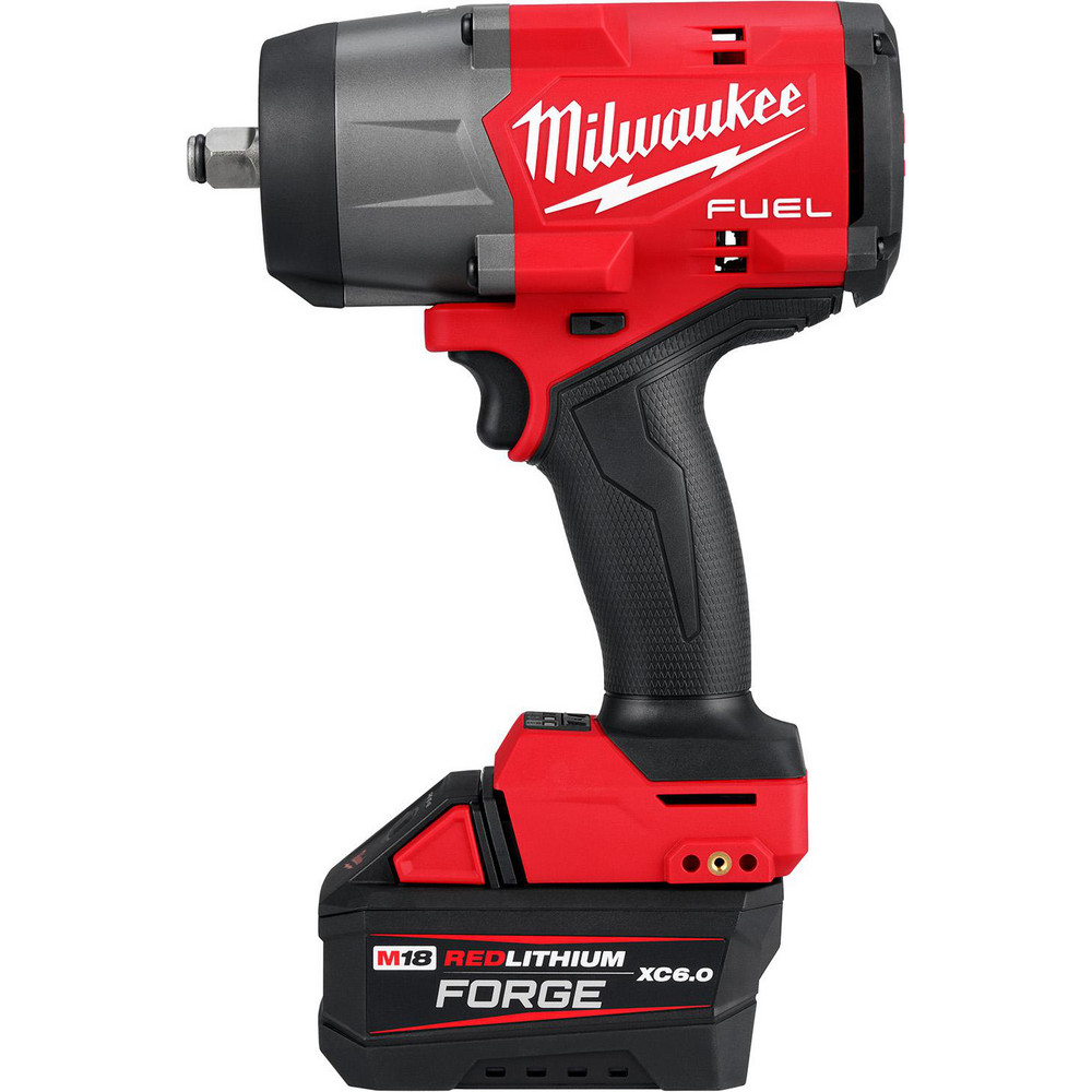 Milwaukee Tool Garden Shears & Pruners: Product Type: Pruner; Blade Length (Inch): 3 in; Cutting Capacity: 1.75 in - 5979274/6034244