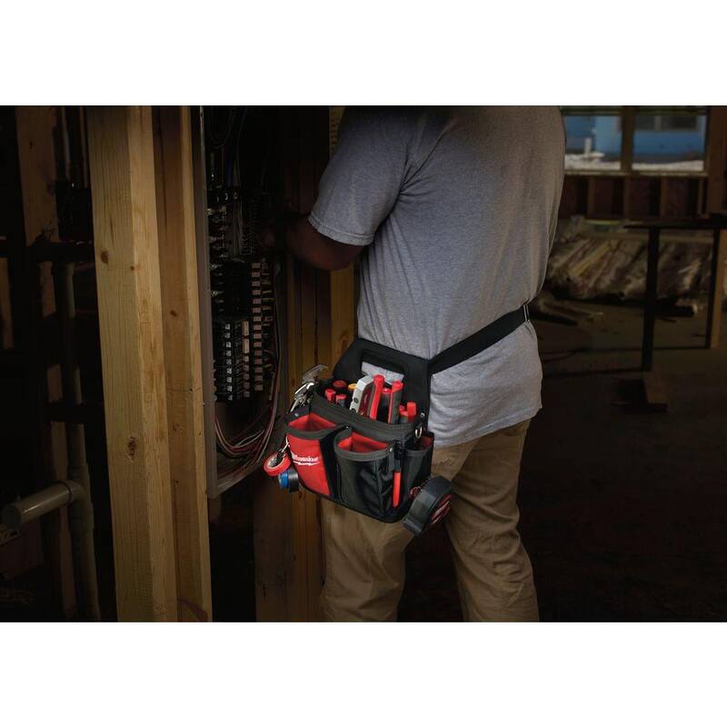 Milwaukee 15-Pockets Electricians Pouch - 48-22-8100
