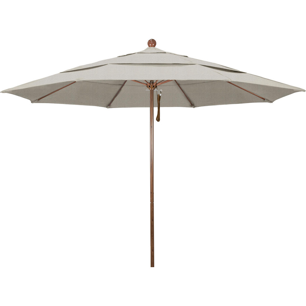 California Umbrella Patio Umbrella: 132" Dia, 8.917' High, Olefin, Straw, Aluminum Frame - 194061619940