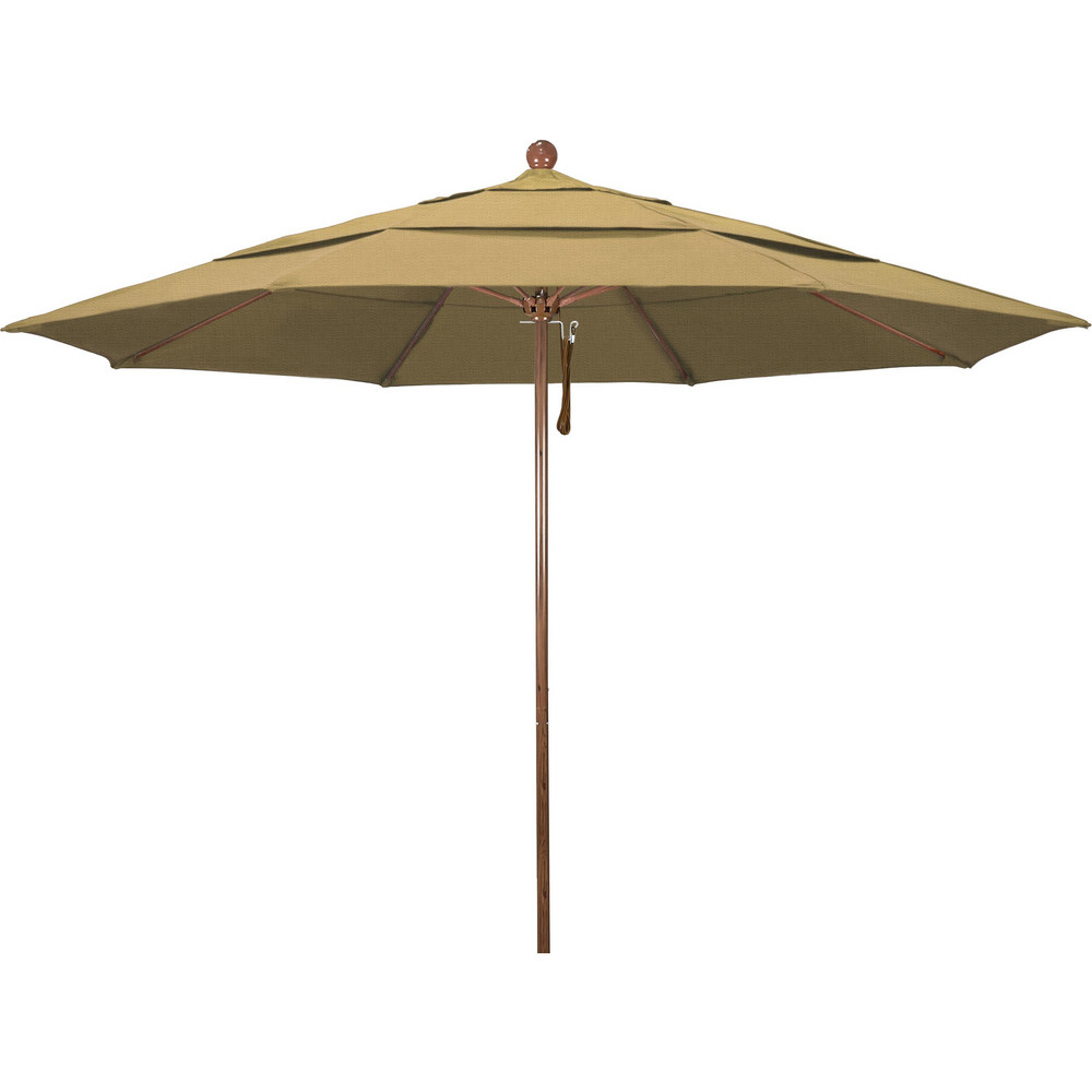 California Umbrella Patio Umbrella: 132" Dia, 8.917' High, Olefin, Straw, Aluminum Frame - 194061619940