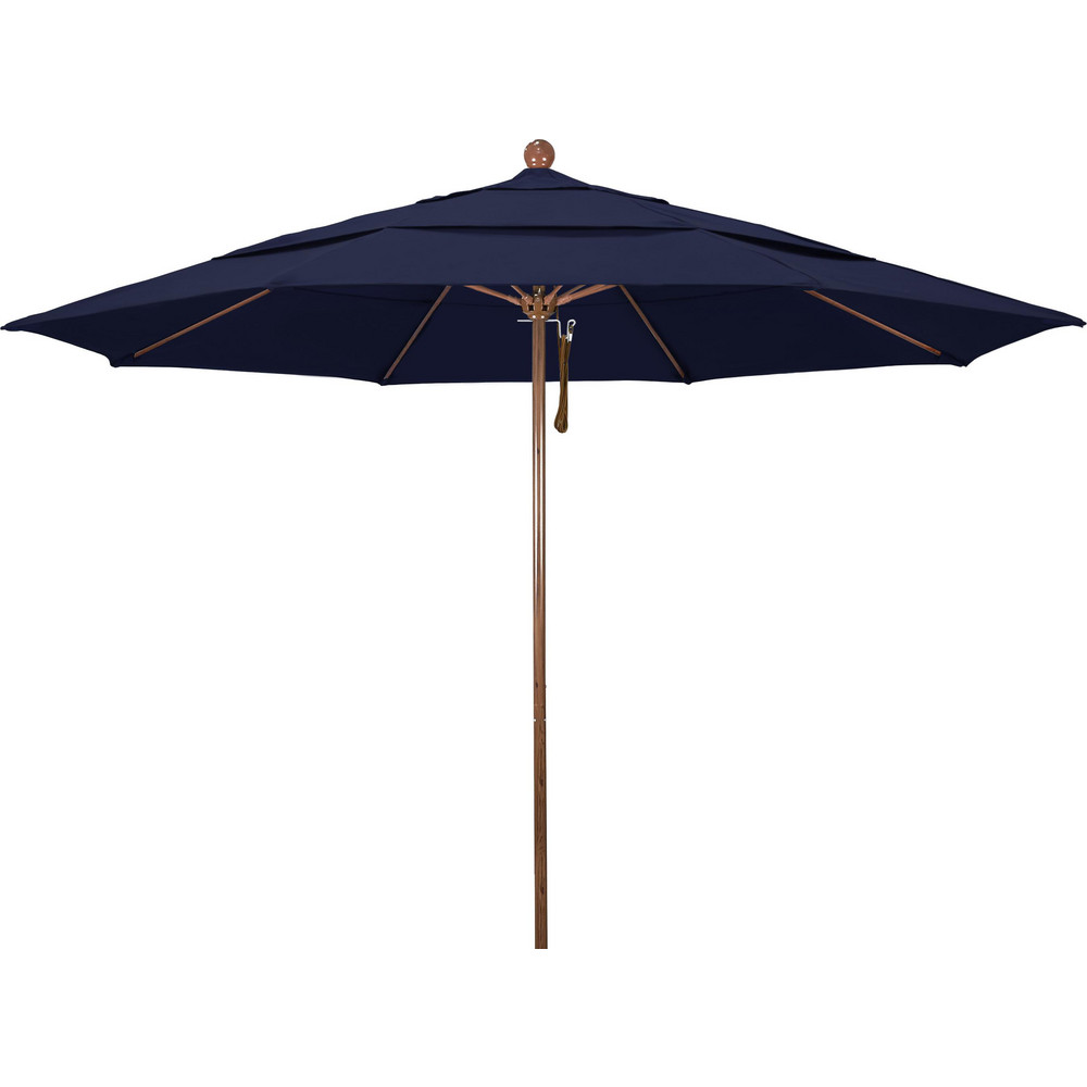 California Umbrella Patio Umbrella: 132" Dia, 8.917' High, Olefin, Straw, Aluminum Frame - 194061619940