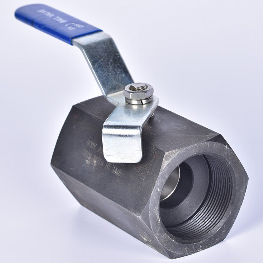 Guardian Worldwide Uni-Body Manual Ball Valve: 1-1/4" Pipe, Reduced Port - 08Q011N05114S4
