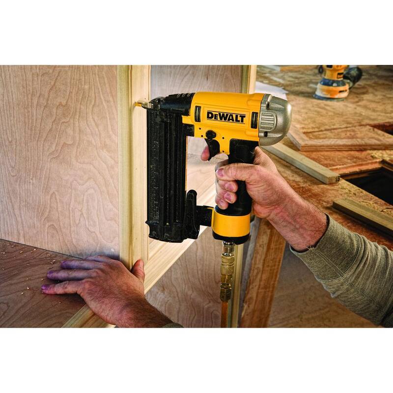DEWALT 6 Gal. 18-Gauge Brad Nailer and Heavy-Duty Pancake Electric Air Compressor Combo Kit - DWFP1KIT