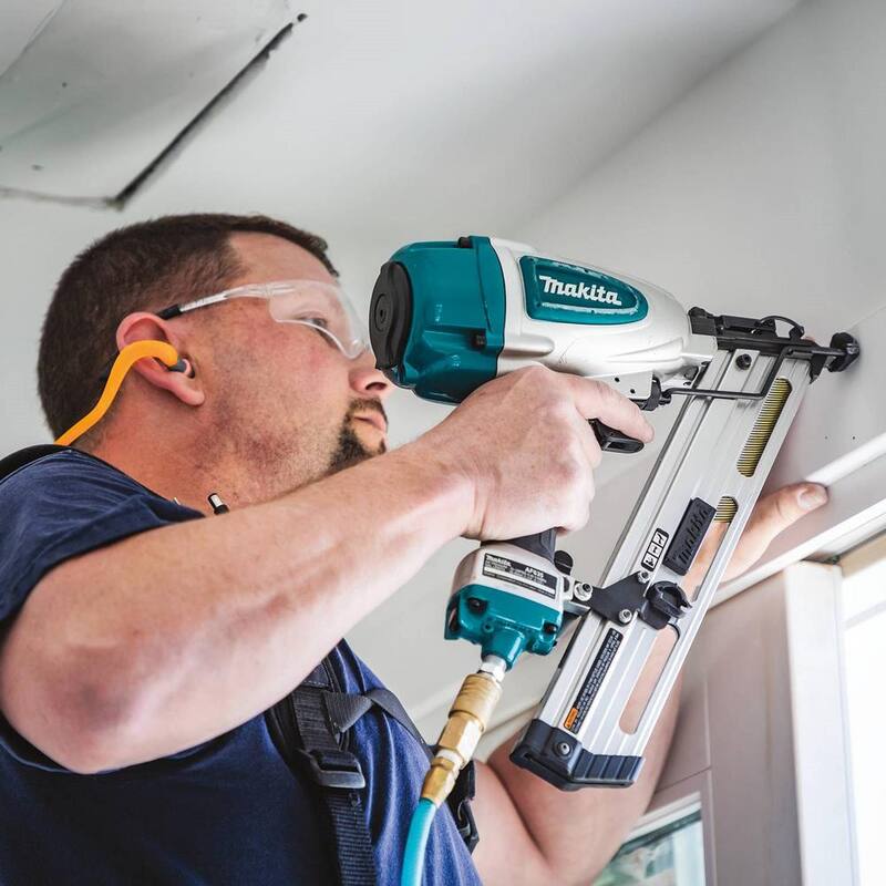 Makita Quiet Series 2 Gal. 1 HP Oil-Free Electric Air Compressor with Pneumatic 15-Gauge, 2-1/2 in. Angled Finish Nailer - MAC210Q-AF635
